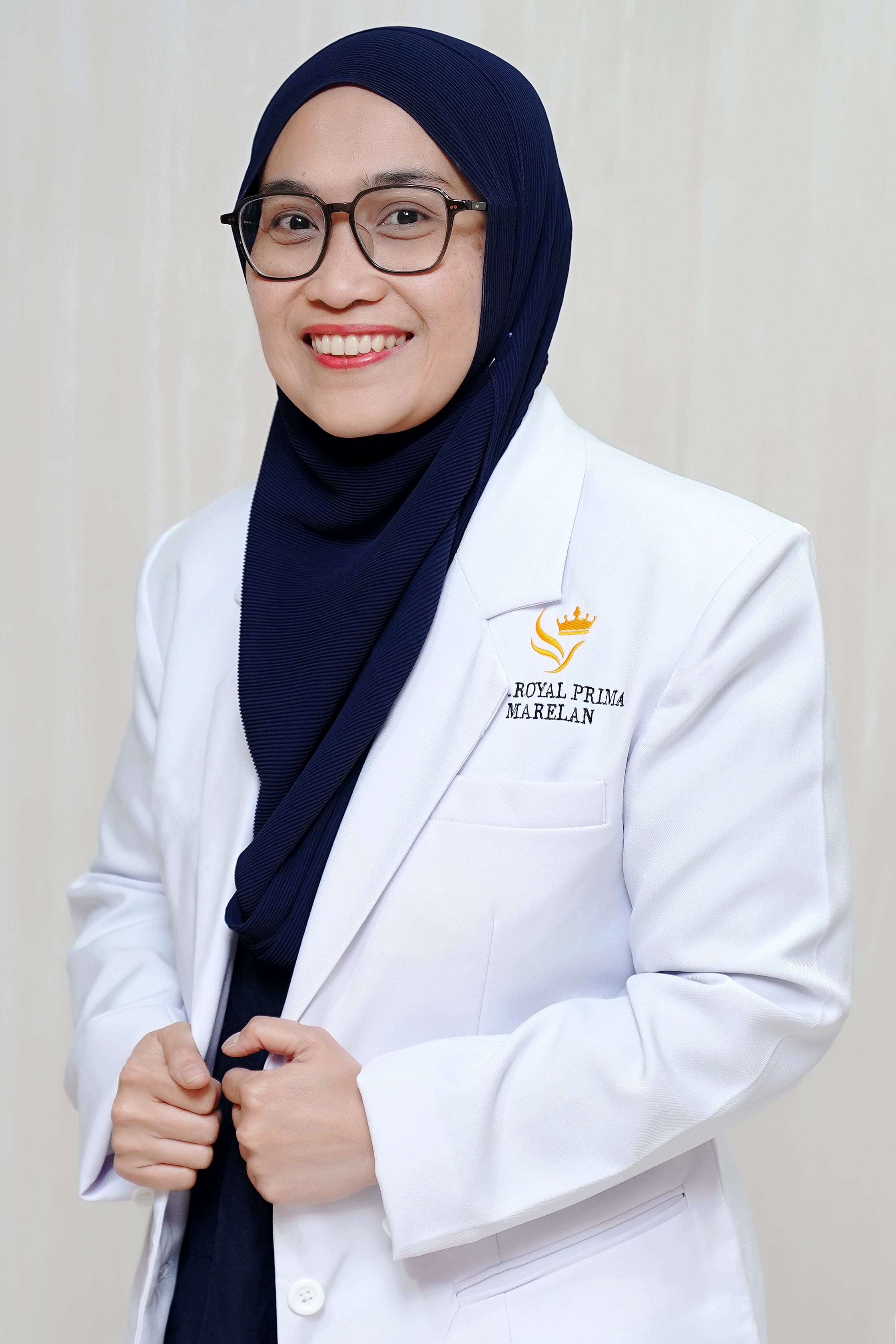 dr. Dhini Sylvana, M.Ked (PD), Sp. PD, FINASIM