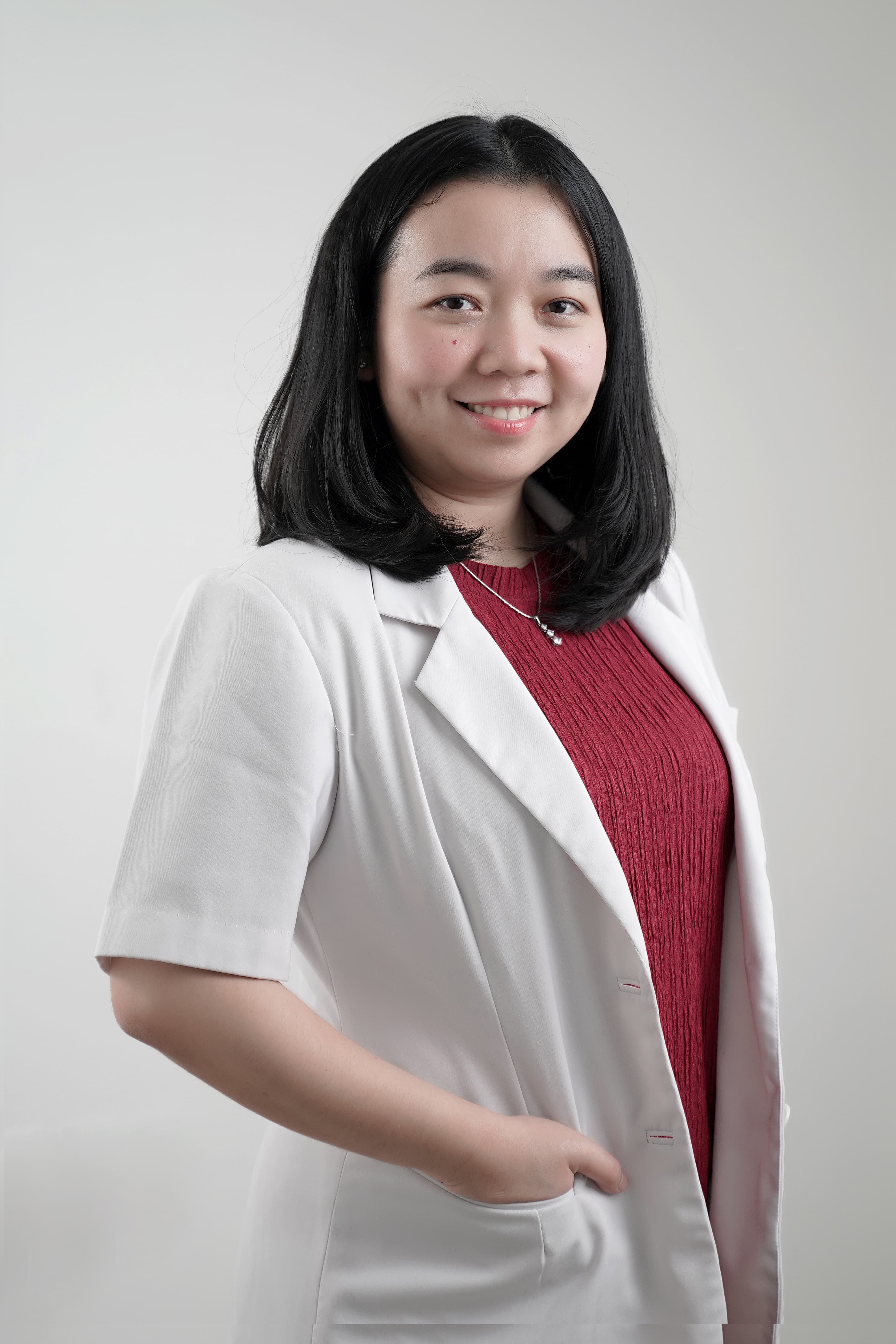 drg. Shieny Lokanata, M. Biomed